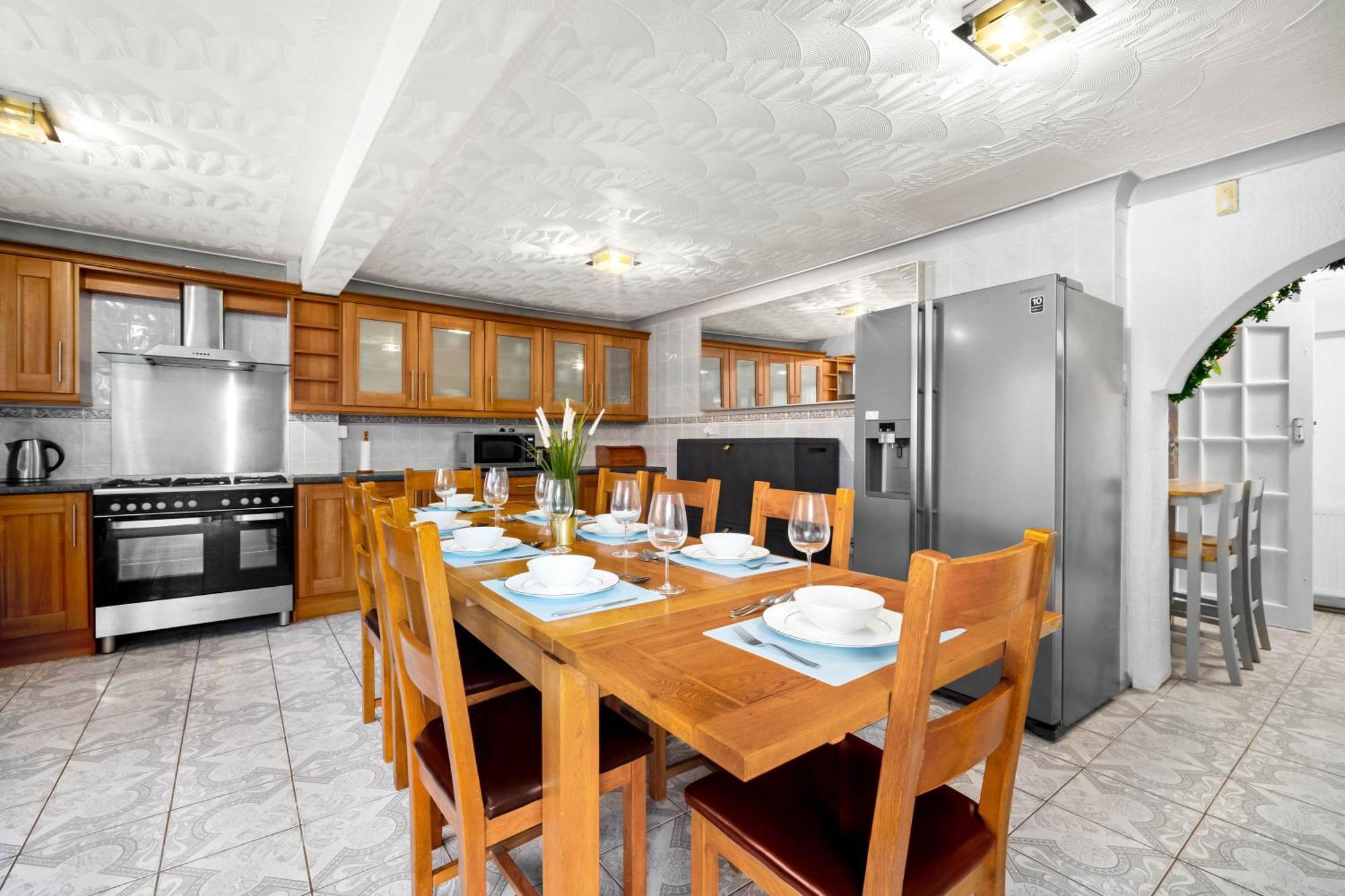 Modern 18 Guest Large Home In Solihull - Near Nec, Jlr, Hs2 And Bhx Birmingam Exterior foto