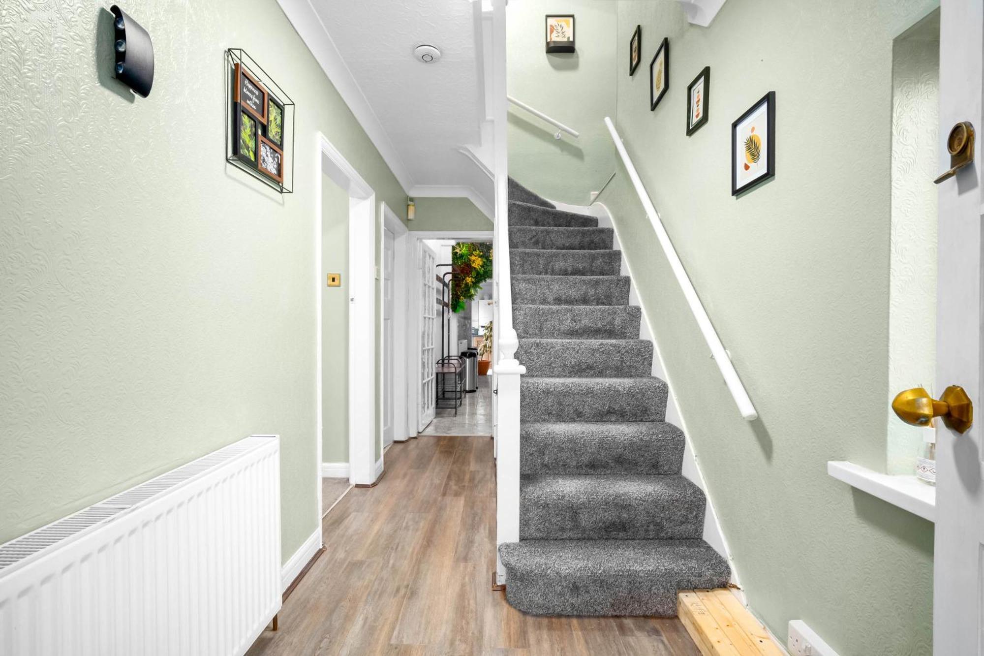 Modern 18 Guest Large Home In Solihull - Near Nec, Jlr, Hs2 And Bhx Birmingam Exterior foto
