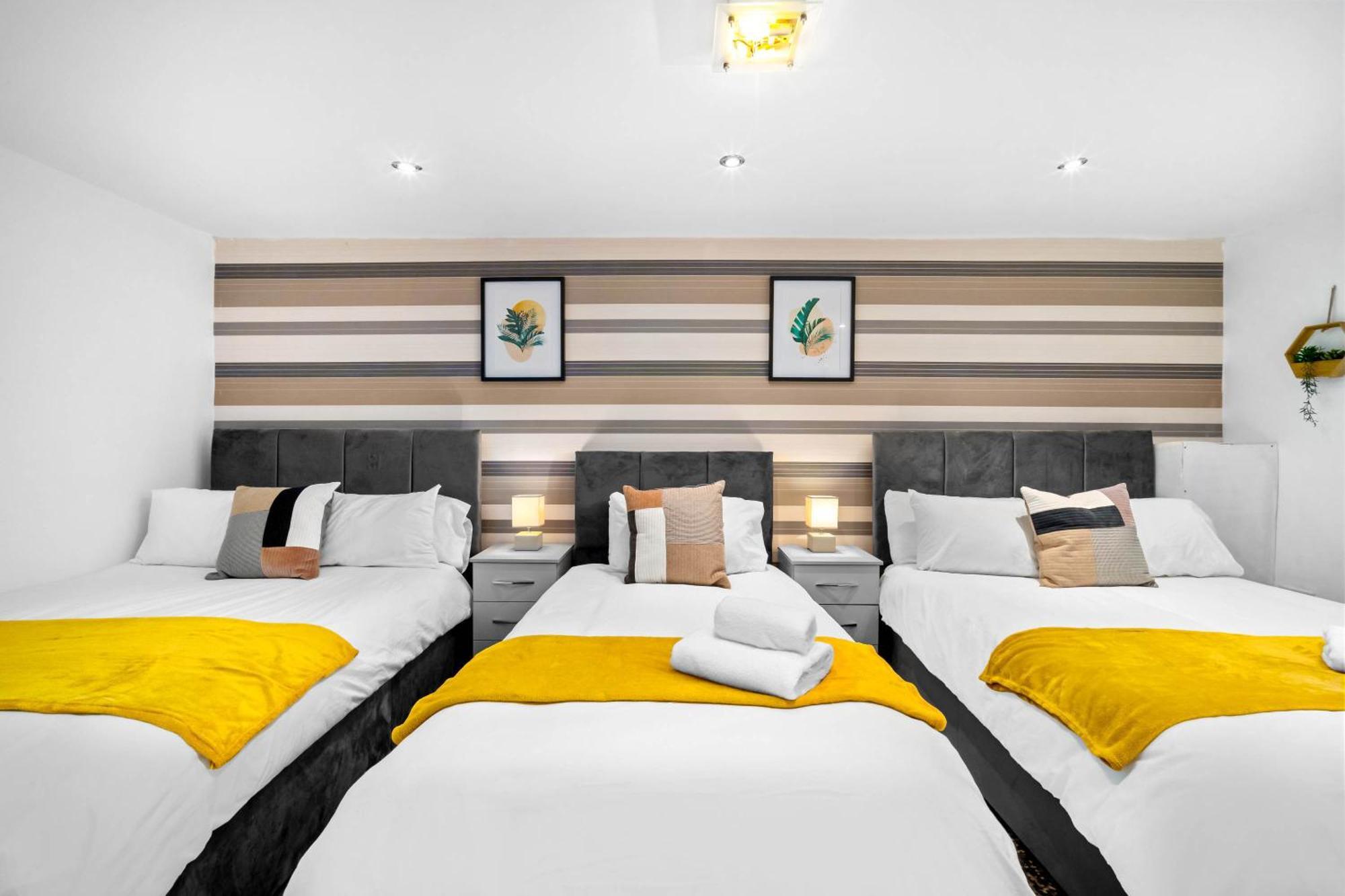 Modern 18 Guest Large Home In Solihull - Near Nec, Jlr, Hs2 And Bhx Birmingam Exterior foto