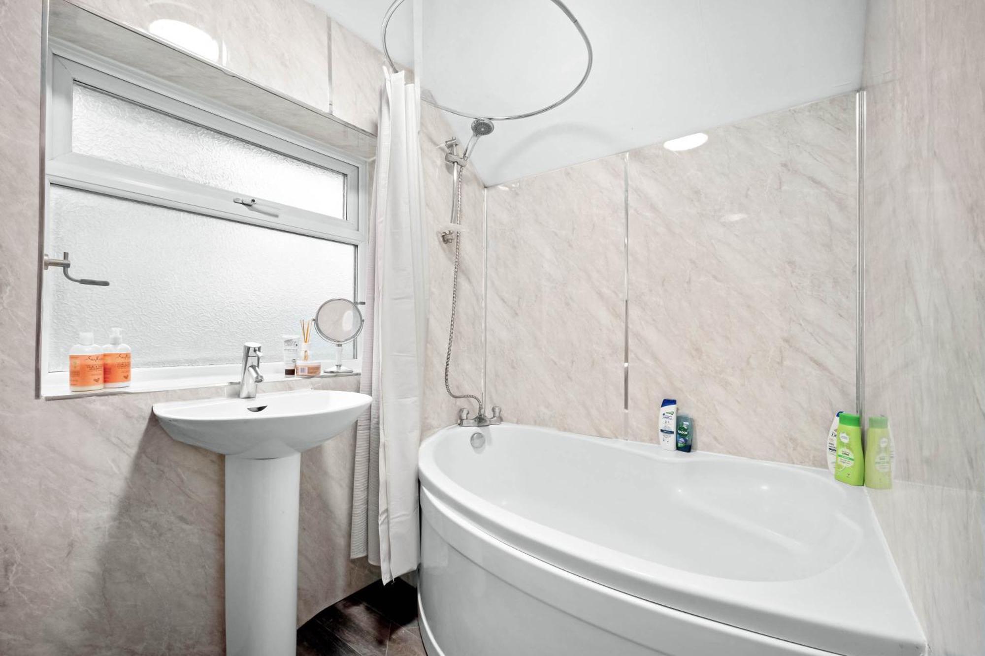 Modern 18 Guest Large Home In Solihull - Near Nec, Jlr, Hs2 And Bhx Birmingam Exterior foto