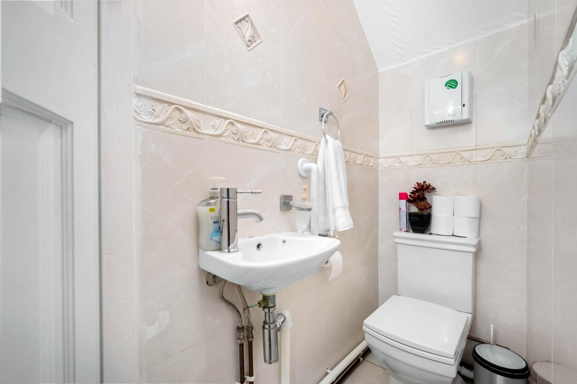 Modern 18 Guest Large Home In Solihull - Near Nec, Jlr, Hs2 And Bhx Birmingam Exterior foto